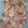 つくおきに！鶏むね肉と新たまねぎの南蛮漬けの下準備