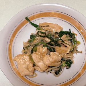 すたの作ってみた!投稿(【鶏肉ニラもやしの とろみ中華炒め】鶏むねと野菜の簡単おかず)