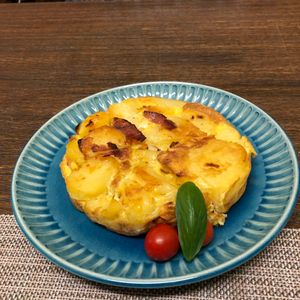 ヨウコばぁばの作ってみた!投稿(トルティージャ（スペイン風厚焼きオムレツ）)