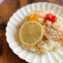 ワンパンで簡単！生米から作るレモンチキンパエリア