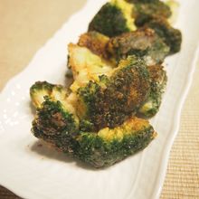 鰹節屋の割烹だしで簡単時短揚げ焼きブロッコリー【下茹でなし】