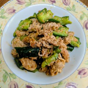 るるる♪の作ってみた!投稿(豚バラきゅうりのうまだれ炒め【#下味冷凍 #オイル不要】)
