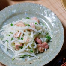 缶詰で♪大根と焼き鳥缶の和風サラダ