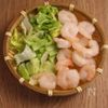 冷凍えびで手軽に♪えびとレタスのチャーハンの下準備
