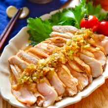 【香味だれがけ鶏塩チャーシュー】鶏胸肉がしっとり♪