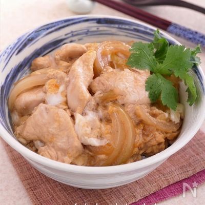 しっとりやわらか鶏むね肉の親子丼