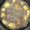じゃがいもとしらたきの《甘辛♡そぼろ煮》の工程4