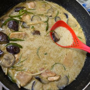 ねずみもちの作ってみた!投稿(『おうちで絶品♡本格グリーンカレー』やみつき本場タイの味)