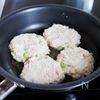 『豆腐と枝豆のふわふわ焼き』混ぜて焼くだけ!簡単ヘルシー☆の工程2