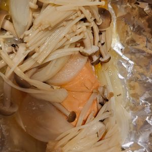 椎茸きの子の作ってみた!投稿(【基本の鮭のホイル焼き】フライパンでふっくら簡単調理)
