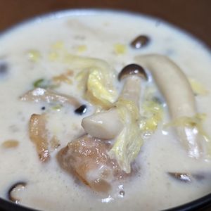月雪由翔の作ってみた!投稿(【鶏肉と白菜の和風クリーム煮】牛乳とだししょうゆで味付け楽！)