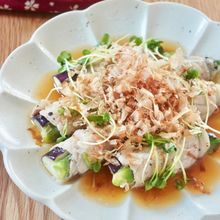 レンジで簡単ヘルシー!【 茄子とオクラのにんにくポン酢蒸し】