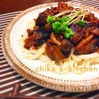 食べるまで15分♪生姜香る茄子とひき肉の甘辛味噌うどん♡