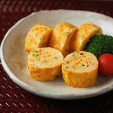 普通のフライパンで作る、カニカマ卵焼き