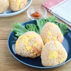 【おにぎり】サテトムでピリ辛☆えびチャーハンおにぎり