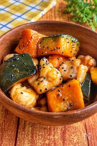【かぼちゃと鶏もも肉のハニーバター醤油炒め】秋に食べたい🎃