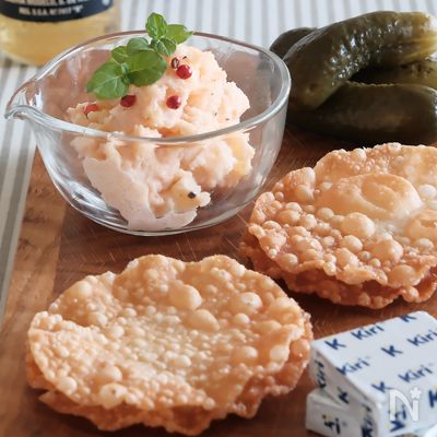 【動画あり】餃子の皮チップスwith明太タラモサラダ