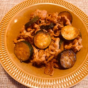 puricoの作ってみた!投稿(ズッキーニと豚肉の生姜焼き)