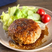 フライパンで簡単てりやきハンバーグ