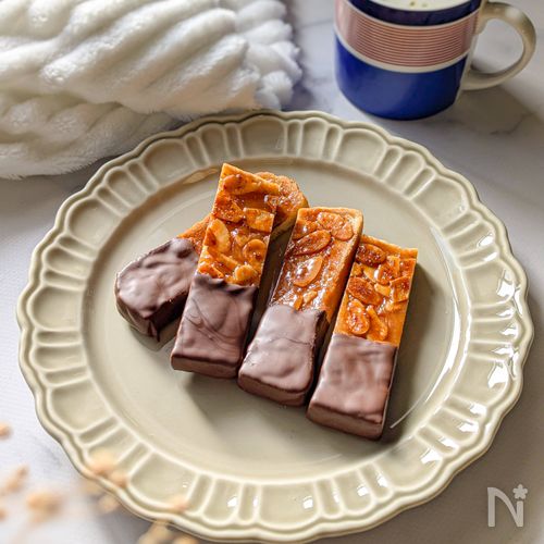 簡単♪【チョコがけフロランタントースト】