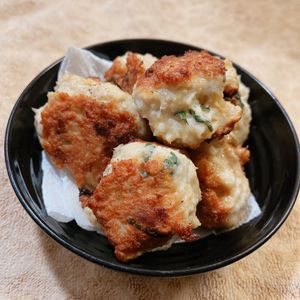 あーちゃん·͜· ♡の作ってみた!投稿(むね肉のしそチーズ丸め焼き【#冷凍#お弁当#糖質OFF】)