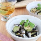 火を使わず簡単！なすとオイルサーディンの塩昆布和え