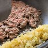 じゃがいもと合い挽き肉のサクふわコロッケ【卵不使用】の工程2
