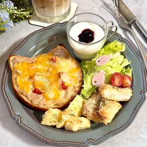のりのり🐾🎀🤍の作ってみた!投稿(トマトの酸味が美味しい♡ツナマヨトマトの冷凍作りおきトースト)