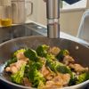 ブロッコリーと鶏肉のごまだれ炒めの工程5