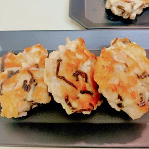 りんの作ってみた!投稿(冷めても美味しい♪『むね肉と塩昆布の刻みチーズつくね』)