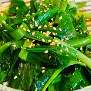 あなぼんごはんの作ってみた!投稿(レンジで簡単！ニラナムル・常備菜に♪)