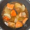 味しみ最強《ぶり大根ならぬ♡鮭大根》の工程2