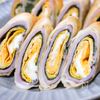 カリッと食べる「薄焼き卵とハムの揚げ春巻き」の工程7