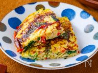 切り干し大根と赤ピーマンとニラの卵焼き