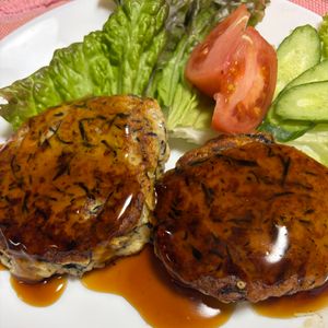 ゆっこの作ってみた!投稿(【ひじきの豆腐ハンバーグ】節約&ヘルシー★)