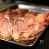 爽やかな風味が美味しい！チキンソテー・チミチュリソースの工程2