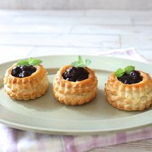 「まるごと果実」で手軽に♪ミニブルーベリーパイ