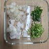 だしパックのやさしい七草粥【炊いたごはんから作るから簡単♪】の工程1
