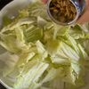 あさり缶と白菜のやさしい蒸し焼き【フライパンで簡単】の工程2