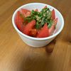 wanの作ってみた!投稿(1分で完成!大葉としらすたっぷりトマトサラダ)