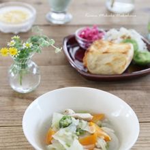 圧力鍋で塩鶏と野菜のとろとろスープ