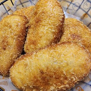 ナムディの作ってみた!投稿(【パン屋さん超え!?】ホームベーカリーで本格簡単カレーパン)