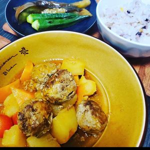 480477の作ってみた!投稿(【ミートボールと野菜のカレー煮込み】食欲そそる！モテおかず♡)