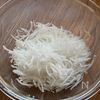 さっぱり箸休めに【梅ポン大根サラダ】の工程1