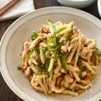 鶏むね肉のチンジャオロース