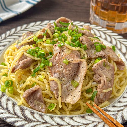 激うまスピード主食♪【ネギ塩豚焼きそば】