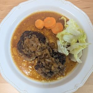 ゆいの作ってみた!投稿(【和風オニオンソースのハンバーグ】旦那が喜ぶ絶品おかず♡)