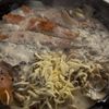 【免疫UPで風邪予防！】鮭ときのこクリーム煮の工程3