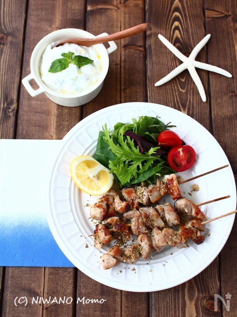 イースターラムのスブラキのレシピ