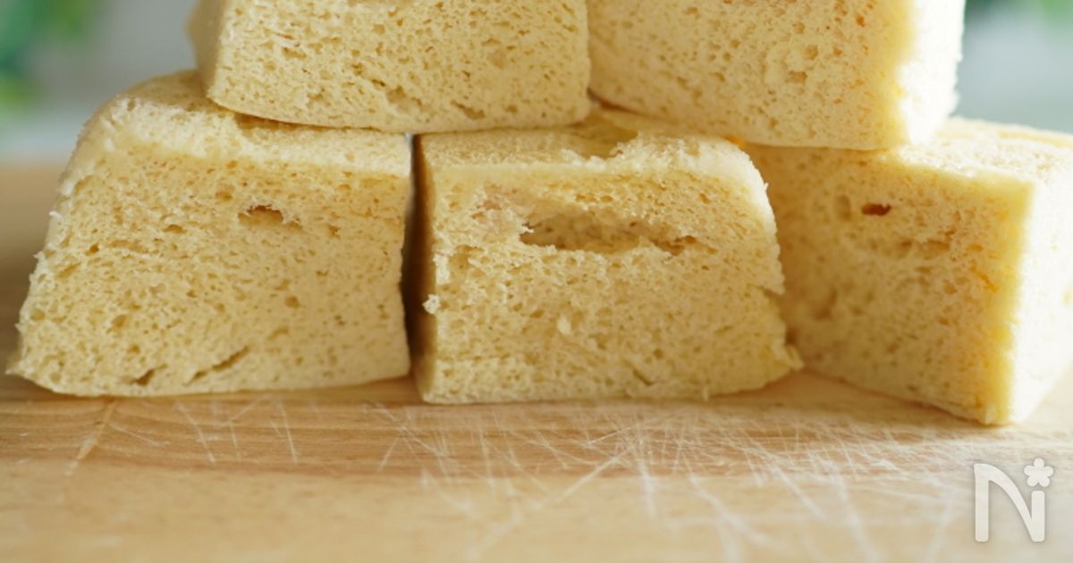 糖質オフ！混ぜてチンするだけ！簡単ふわふわおから蒸しパン♪